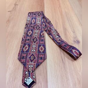 Vintage Bialucci Geometric 100% Silk Tie